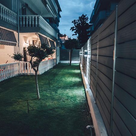 Hotel Kostas Olympiaki Akti Bagian luar foto