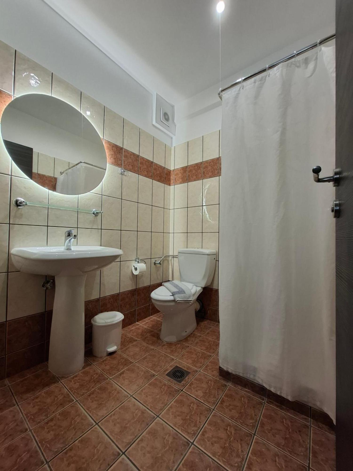 Hotel Kostas Olympiaki Akti Bagian luar foto