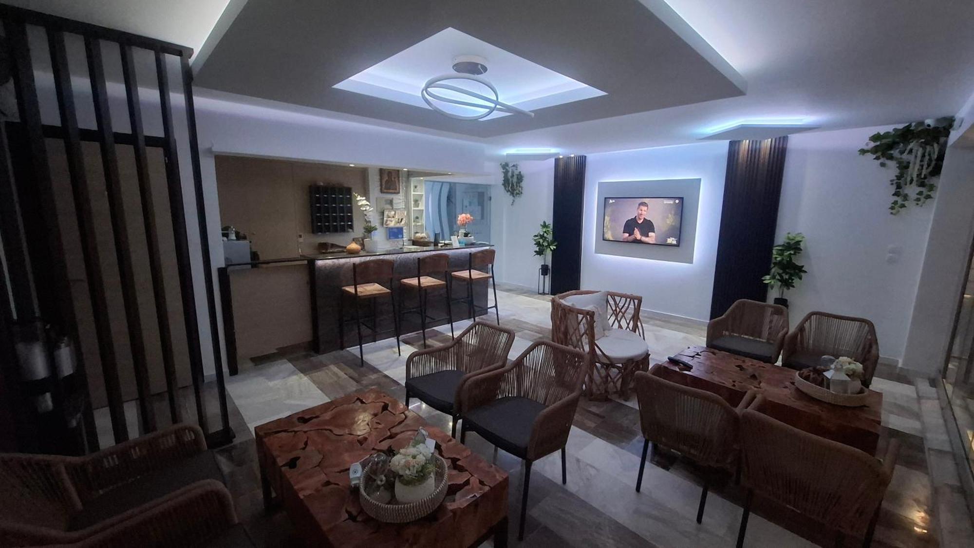 Hotel Kostas Olympiaki Akti Bagian luar foto